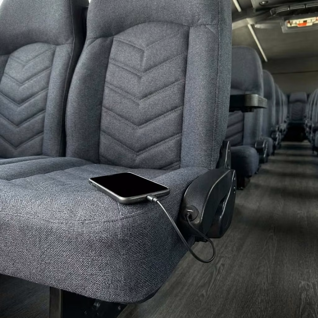 santa paula 25 passenger minibus usb charging