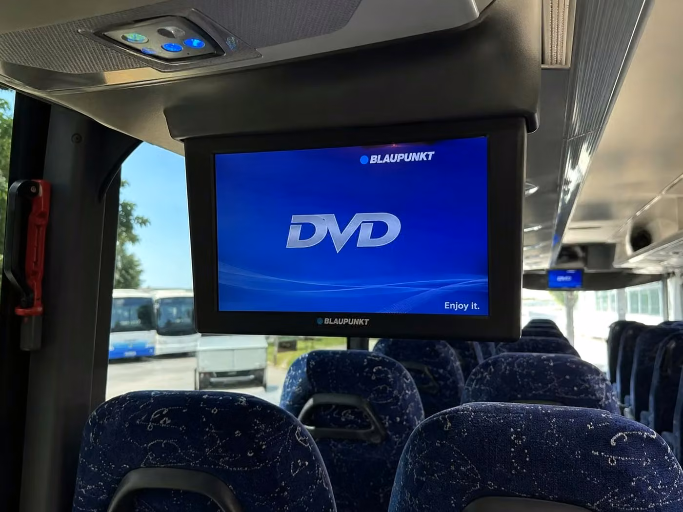 santa paula 56 passenger charter bus tvs
