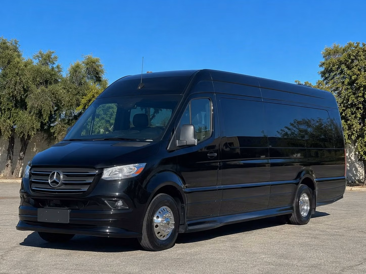 santa paula charter buses minibuses party buses and sprinter vans in santa paula