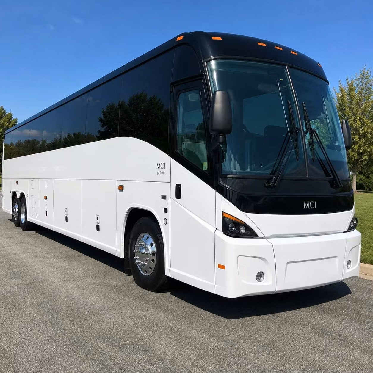 santa paula hotel and airport transfer shuttles