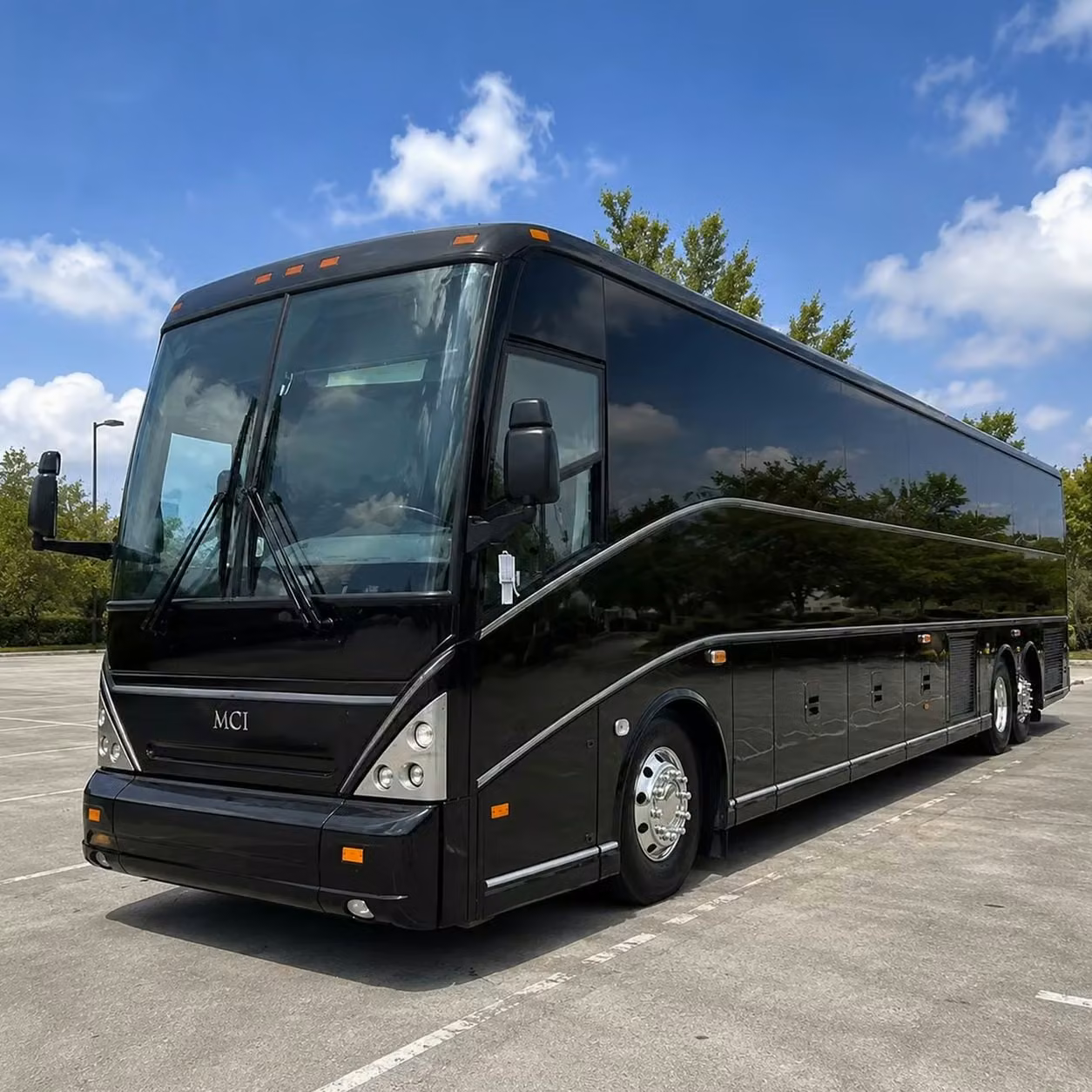 santa paula private shuttle buses for santa paula college campus tours