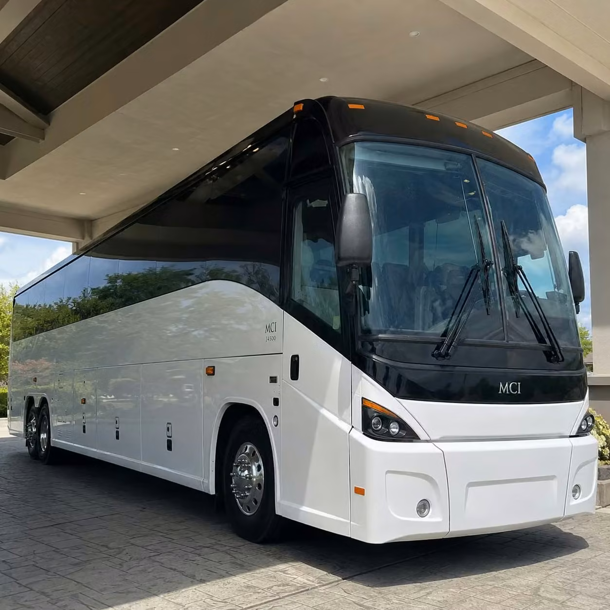 santa paula seamless charter bus rentals for military training and deployment